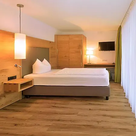 Otel Garni Fimba 4*